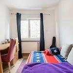 Schönes Zimmer im charmanten Haus